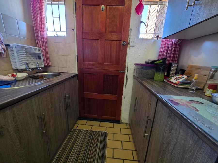 1 Bedroom Property for Sale in Bethlehem Free State